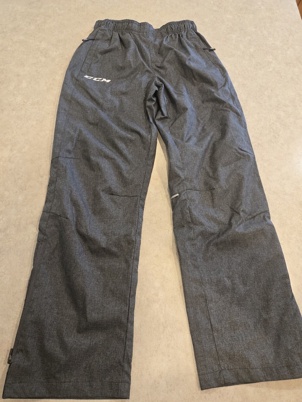 CCM Hockey Rink Pants. Youth Large.